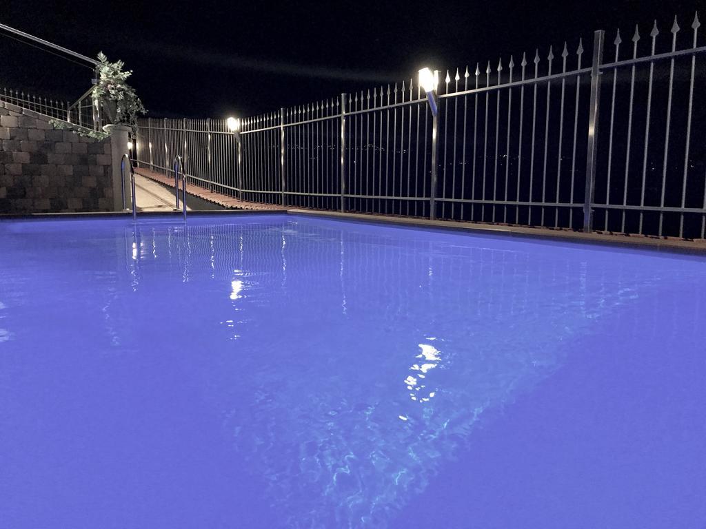 Wellness Suite Na' Canuna' Roddi Luaran gambar