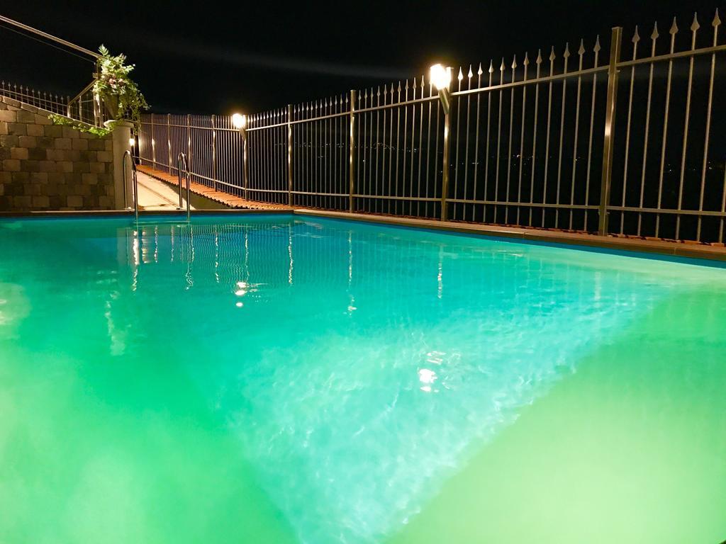 Wellness Suite Na' Canuna' Roddi Luaran gambar
